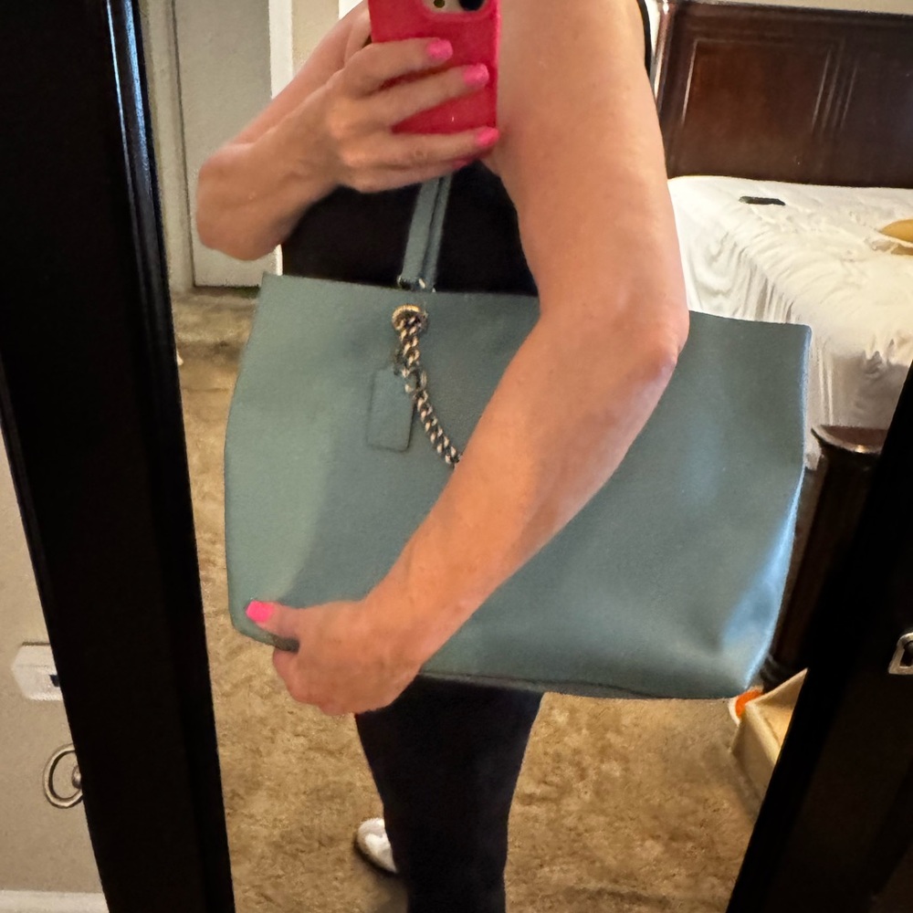 Coach Teal Leather Tote with Gold Chain - Picture 15 of 16